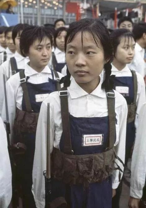 【摄影故事】1980年代老照片,往事只能回味.
