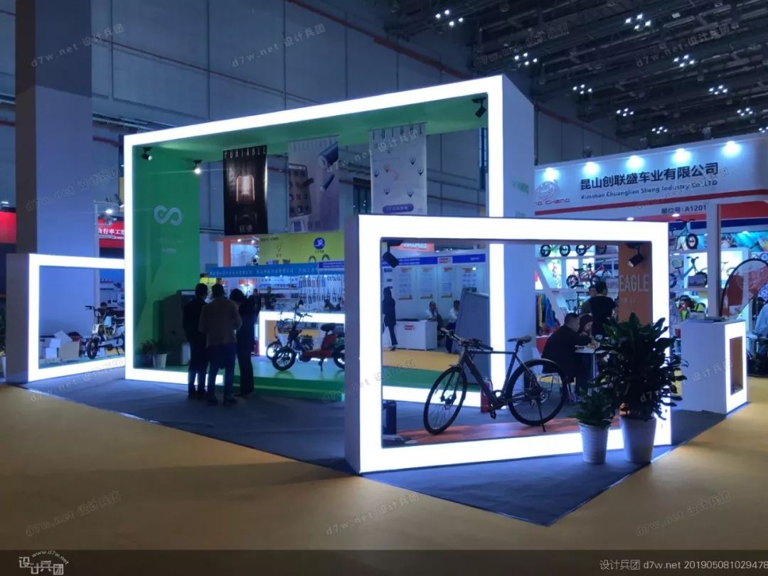 实用直线风.2019上海自行车展【展会报道】_展台