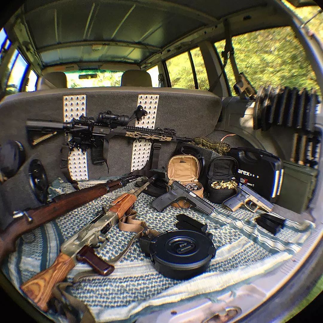 【想挂哪挂哪】peg lock枪械陈设系统美图