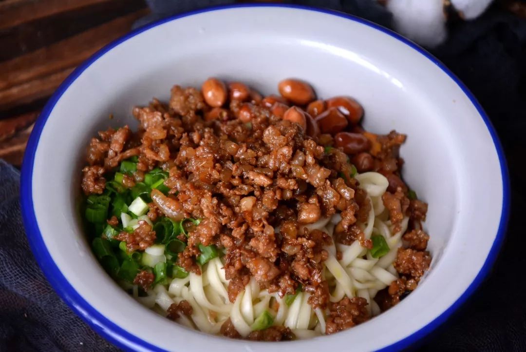 认真吃早餐的人,把日子过得如此朝气蓬勃_做法