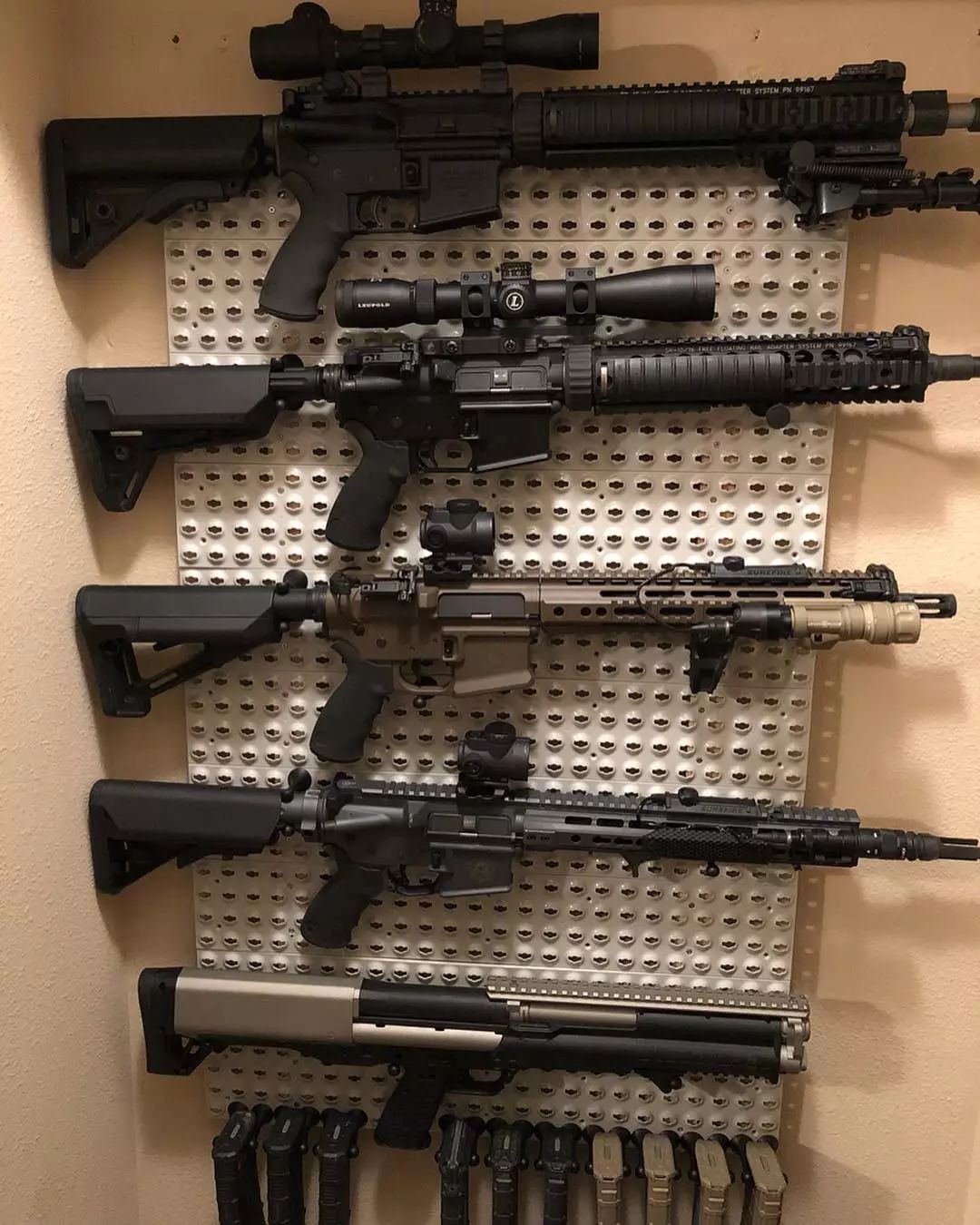 想挂哪挂哪peglock枪械陈设系统美图