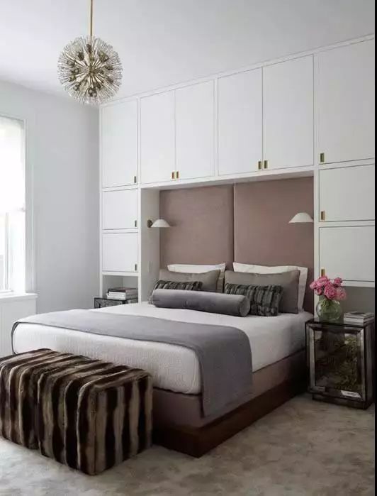 小卧室这样做衣柜,分分钟解决收纳问题!_床头