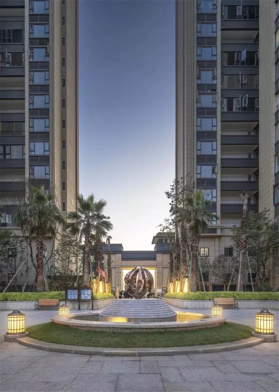 首开龙湖春江彼岸大区/山水比德▲上海龙湖天璞