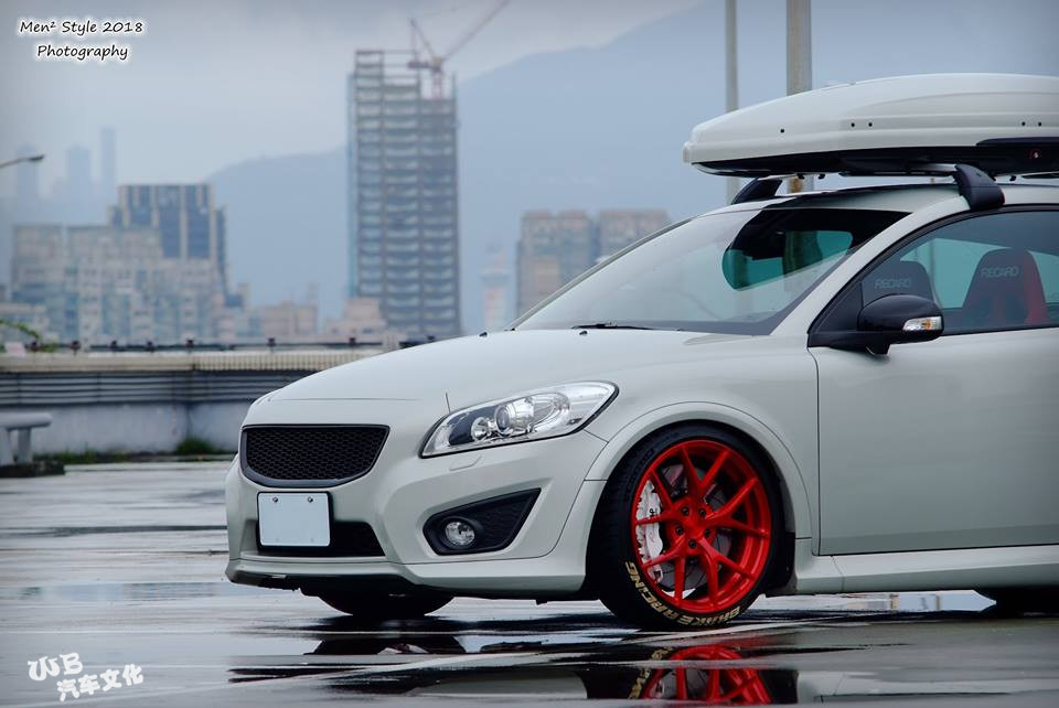 嗯挺屌的沃尔沃c30改装鉴赏