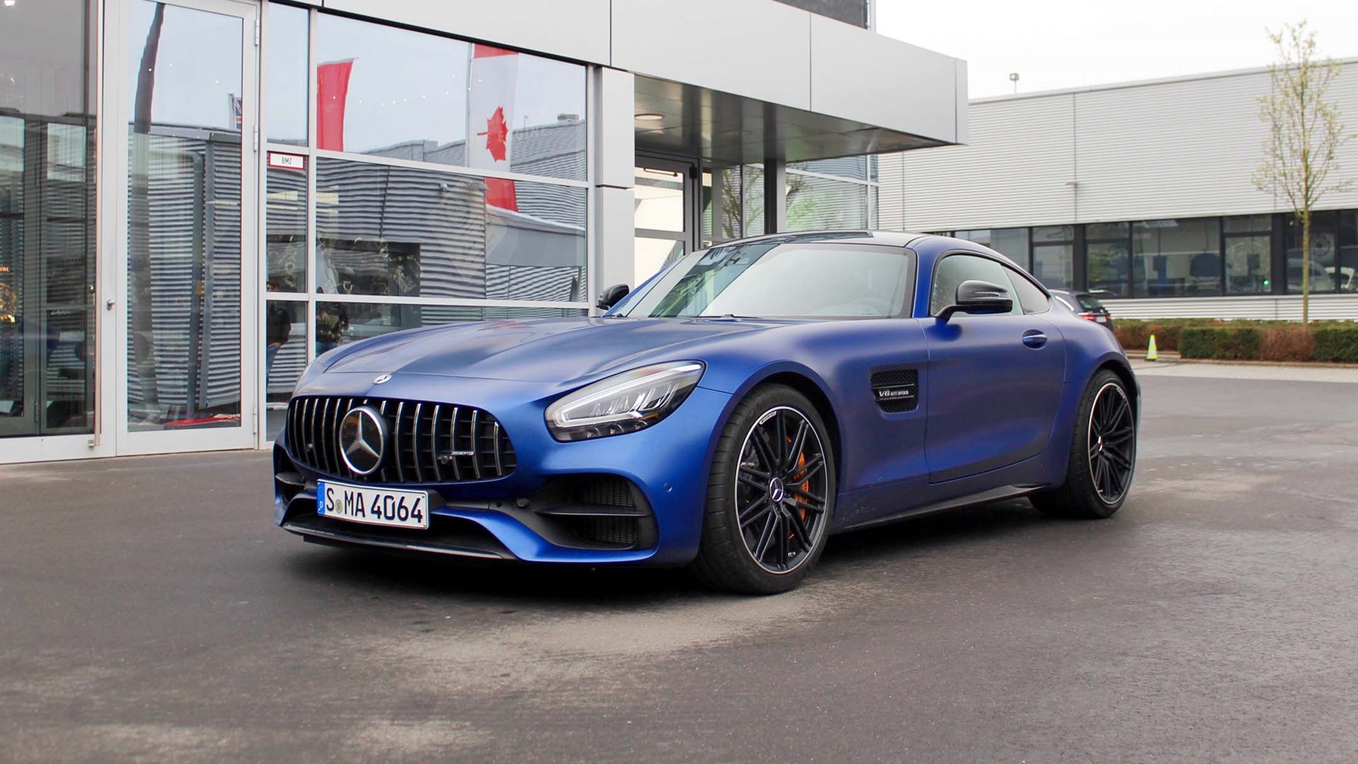 剑指保时捷911gt3rs2020款新奔驰amggt系列吸引力够大吗