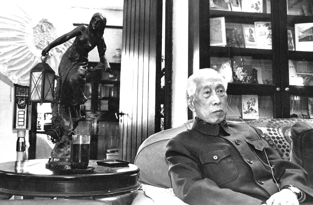 对柯灵先生晚年二三事的一点思考