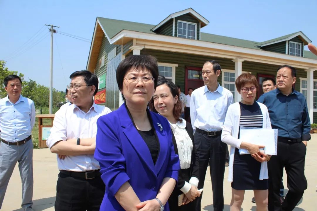 同时,张德中先生也向来访的检查组反映了一些企业自身发展的需求,希望