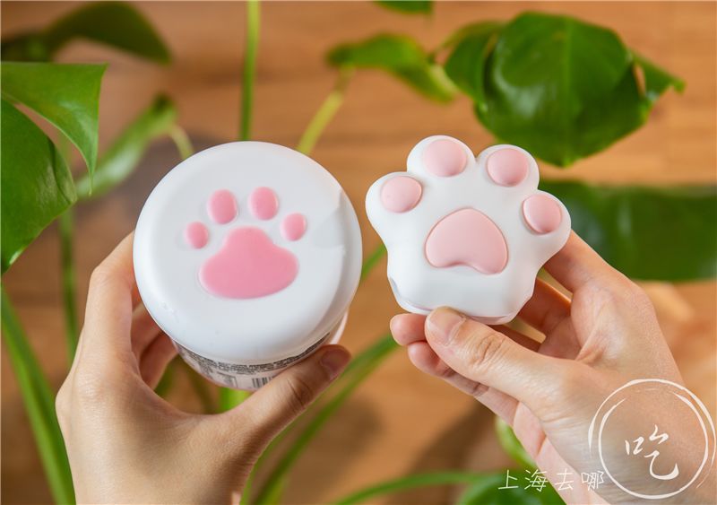 罗森卖起了猫爪冰淇淋也太太太太太可爱了吧