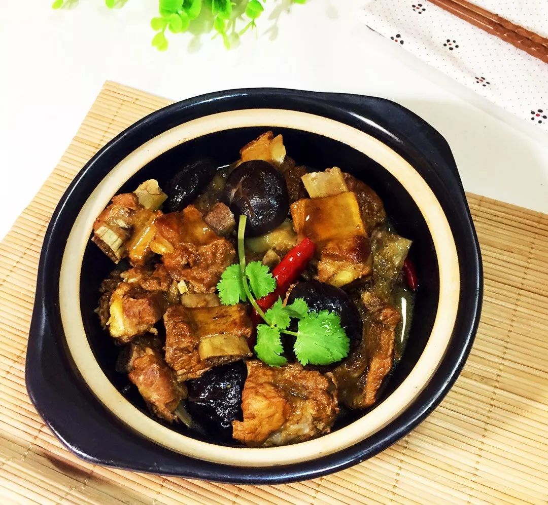 【母亲节】为mama做一道 香菇红烧排骨