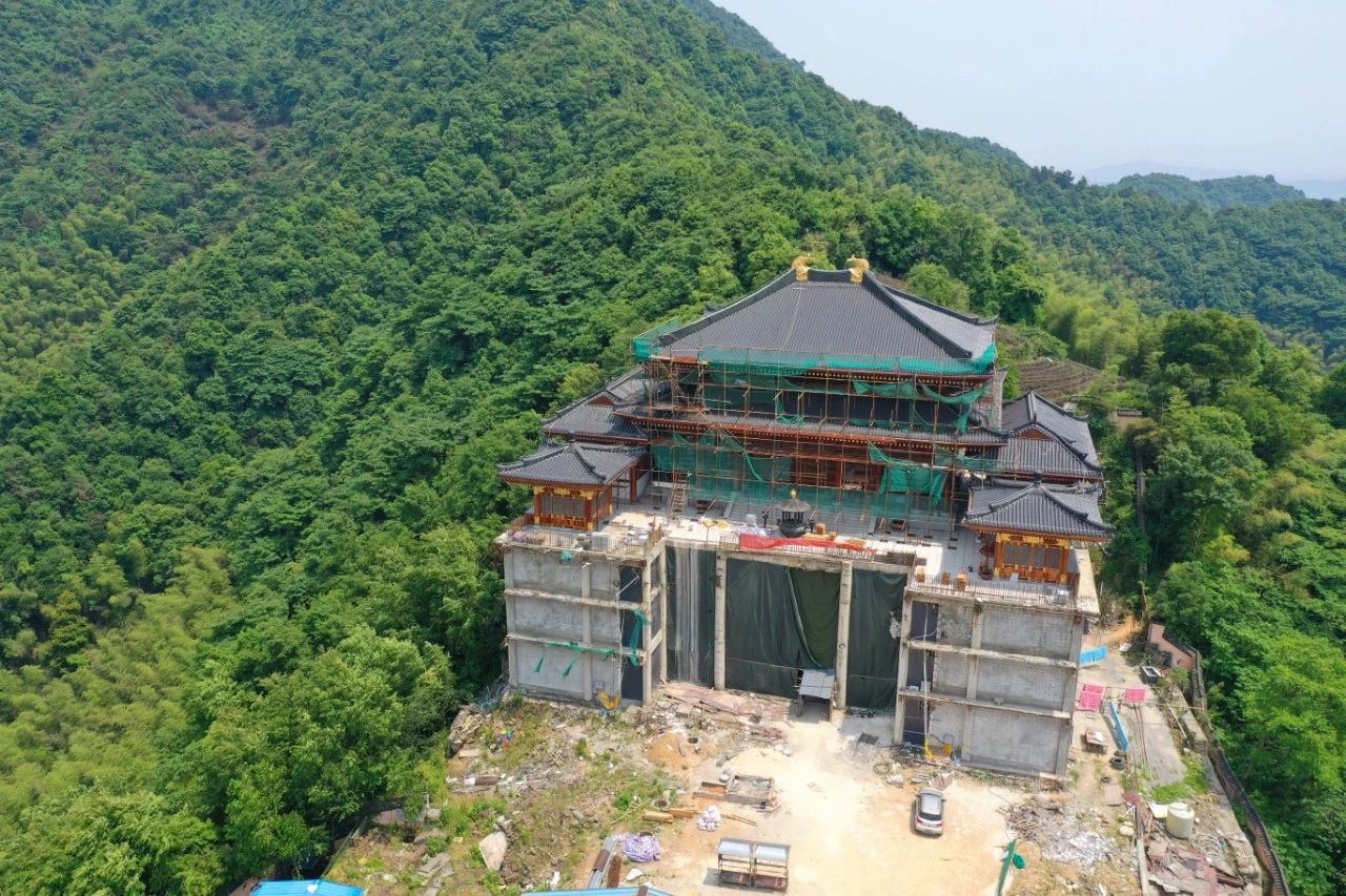 杭州有座寺廟與靈隱法華並稱杭州城郊三大寺就在小和山上