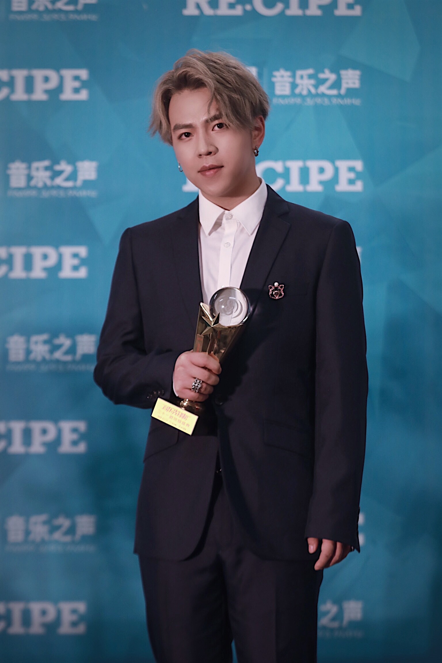 朱兴东及bbt组合实力获肯定音乐先锋榜斩获多奖