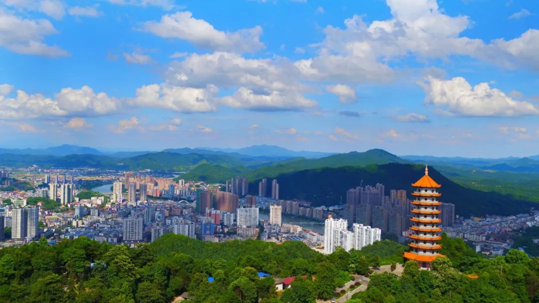 三天两条10万浏阳朋友为什么那么火