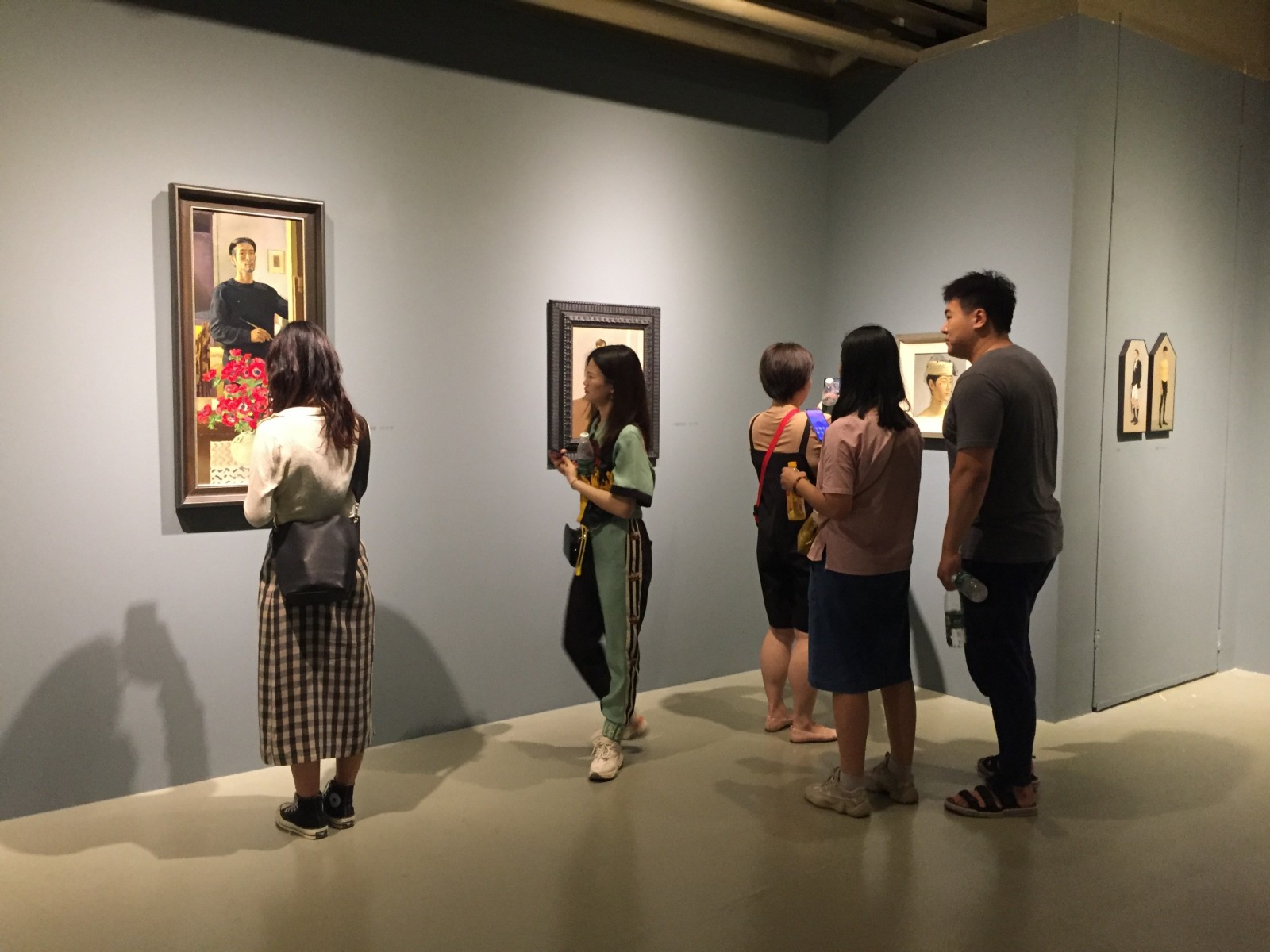 中国油画院正心观物 · 芃芃绘画作品展和学而时习·尤勇画展展出