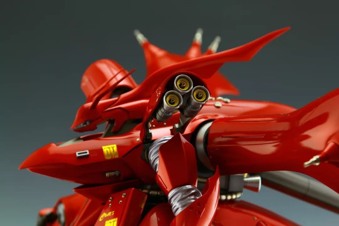 re夜莺伪电镀涂装尽显亮丽与整洁