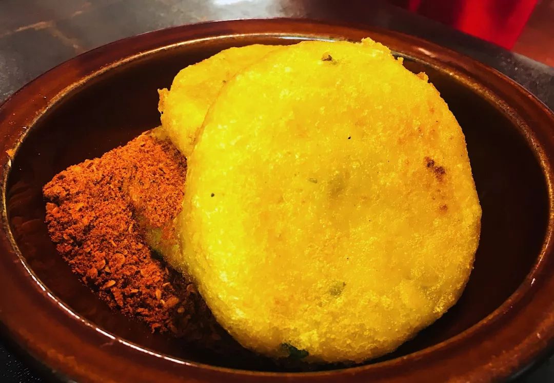 35元吃到撑飘荡街头的小摊摊贵阳人舌尖上的魂