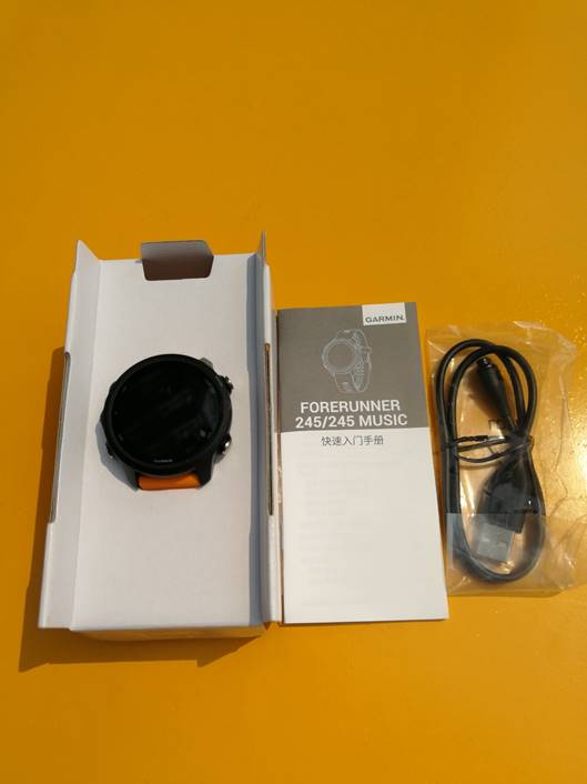 包装盒佳明手表235升级版forerunner 245跑步手表吸引我的不只有它