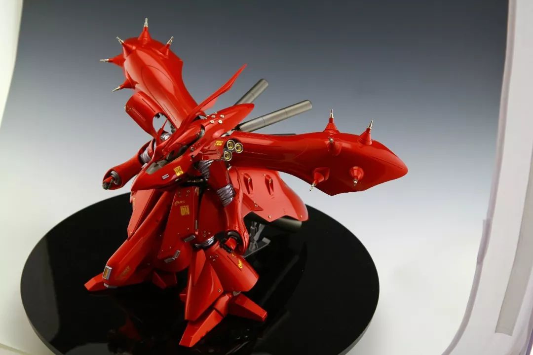 re夜莺,伪电镀涂装尽显亮丽与整洁