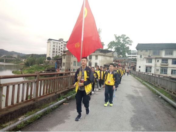 三江中學組織學生參觀禁毒教育基地