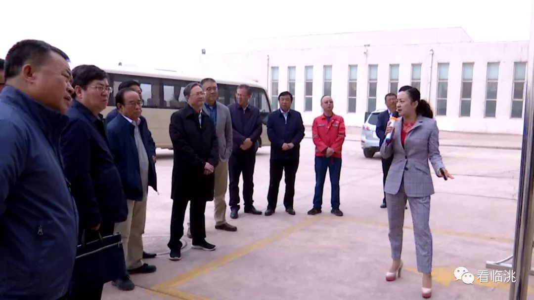 研究促进会在县委书记石琳,县委副书记,县长许树德,县委常委,纪委书记