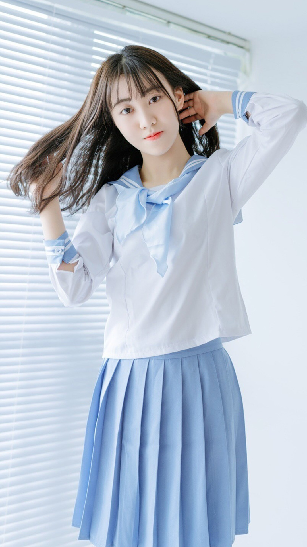 长发美少女唯美氧气写真手机壁纸