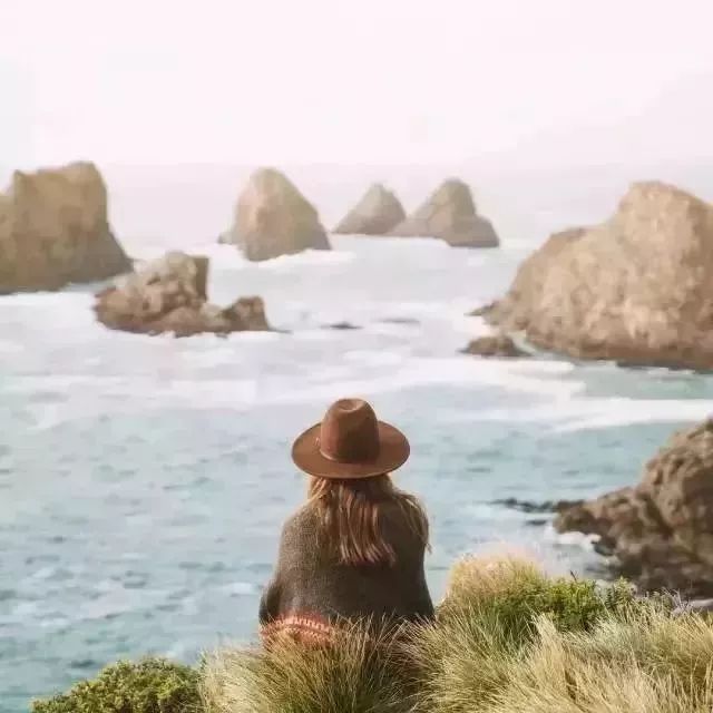 【总站悦读】旅行拍照不露脸,居然还可以这么美!_背影