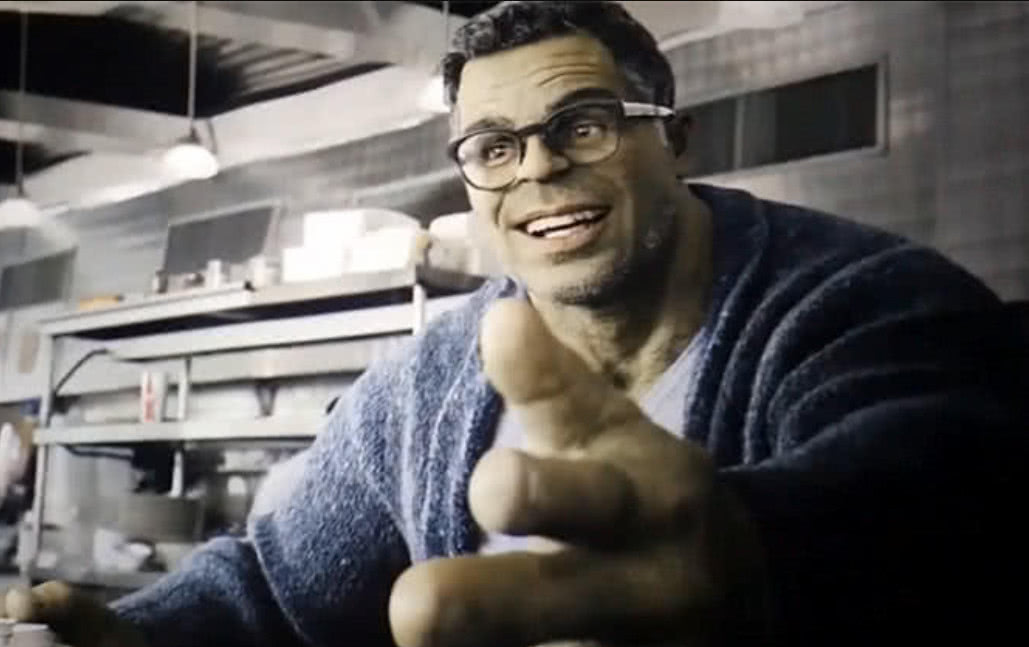 复联四绿巨人失去愤怒后很弱看他如何独臂撑起一座大楼救队友