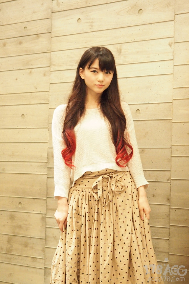 为崎山つばさ饰演浦饭幽助,乡本直也饰演桑原和真,铃木拡树饰演藏马