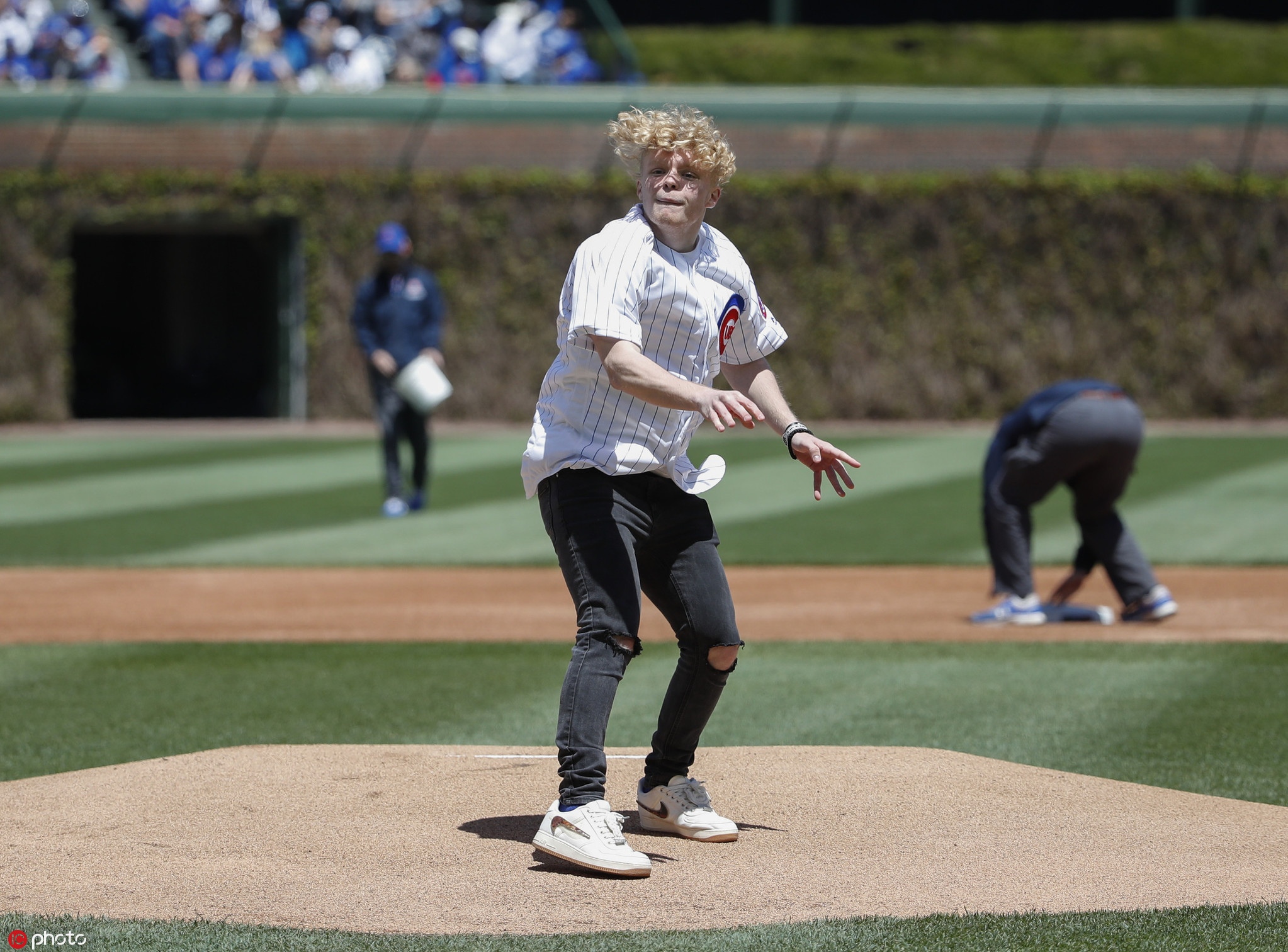 1/ 12 当地时间2019年5月12日,美国芝加哥,美国篮球网红tristan jass