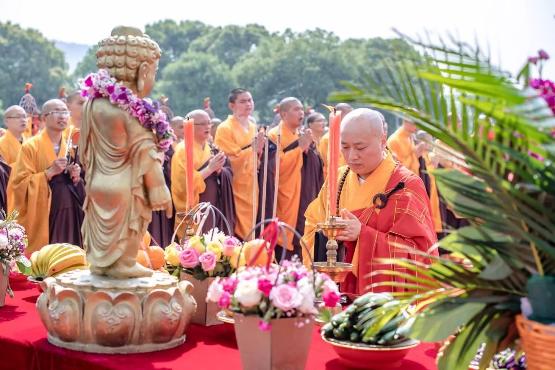 浴佛浴心 | 2019灵山胜境佛诞庆典圆满落幕,与会大众共沾法喜