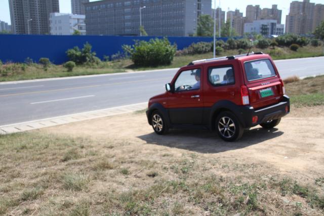 洛阳丨森地领航,长得很jeep,性能很狂野,看看它满载的爬坡能力