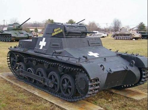 二战德国武器大盘点——波兰骑兵的噩梦一号坦克_兼机枪手