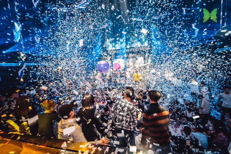 品牌秀绿谷酒吧娱乐是一座城市的面子