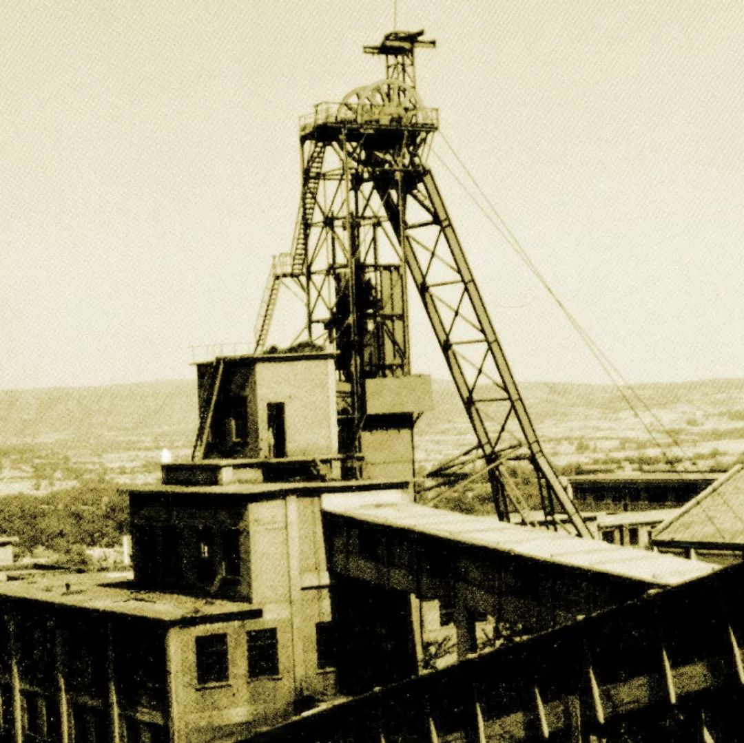 回眸峰峰煤矿70年丨攻坚克难创出全国纪录