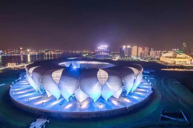 详情如下:时间:5月18日(本周六)上午9点30分地点:杭州西湖涌金广