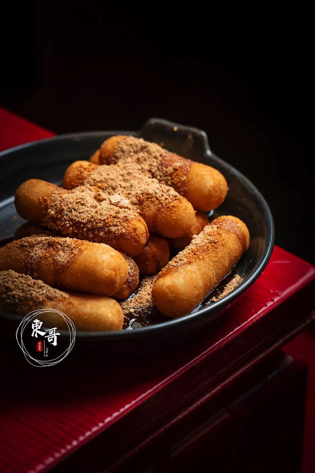 最后再用一份传统的红糖糍粑当做饭后甜点,这一顿火锅大餐真是堪称