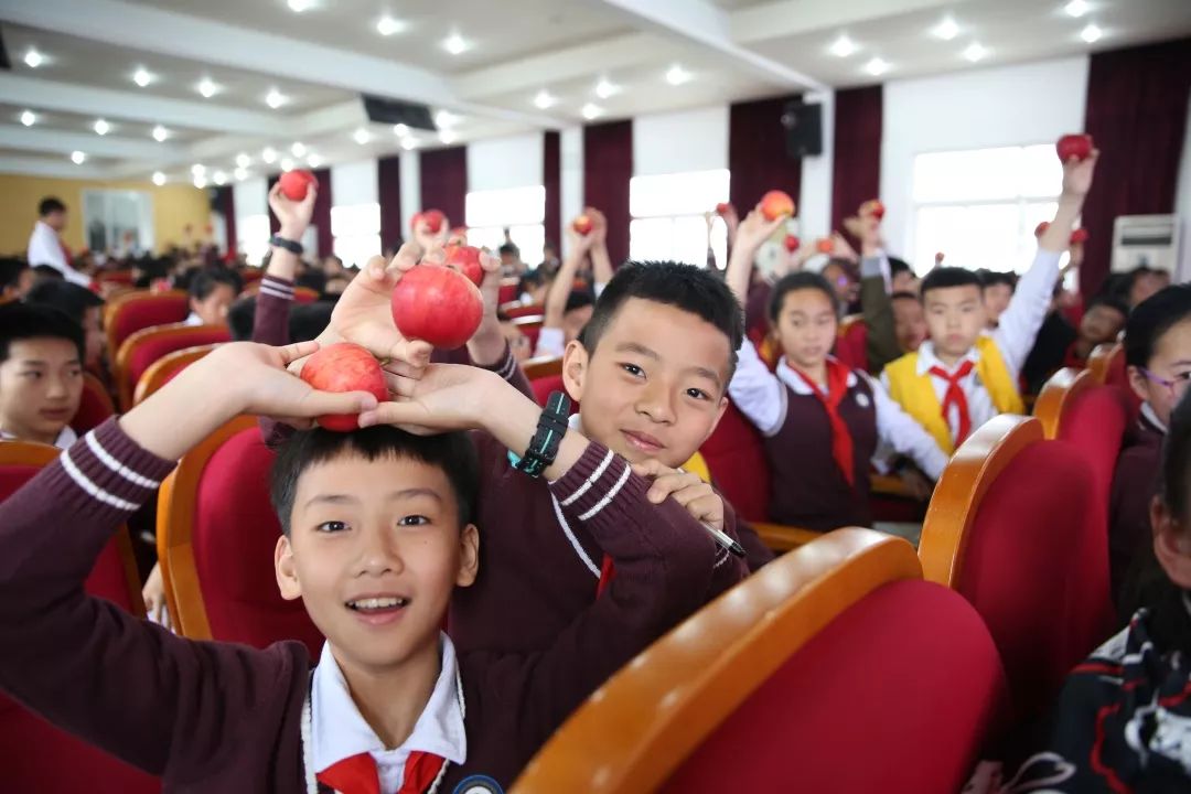 2019年瑞安市全民营养周暨学生营养日启动仪式在安阳实验小学举行