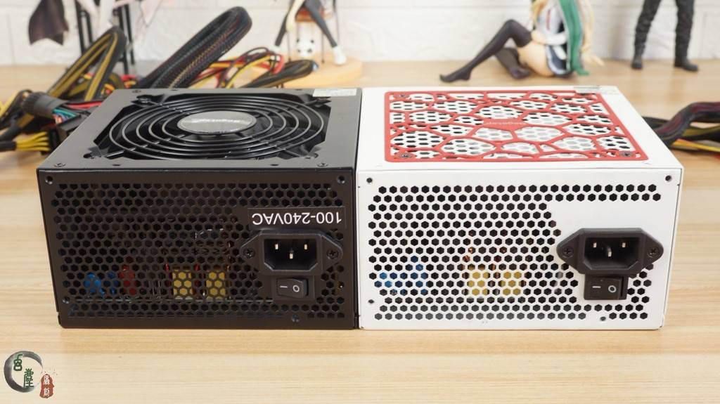 只是颜色做了变动?新版鑫谷gp700p白金版电源开箱