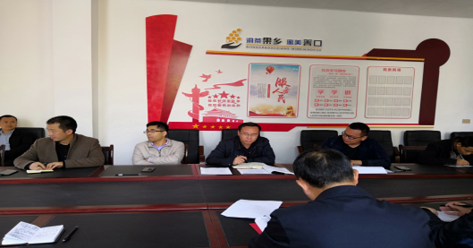 毕节市督查考核局到大方县猫场镇督促检查箐口村大龙井山塘项目工程
