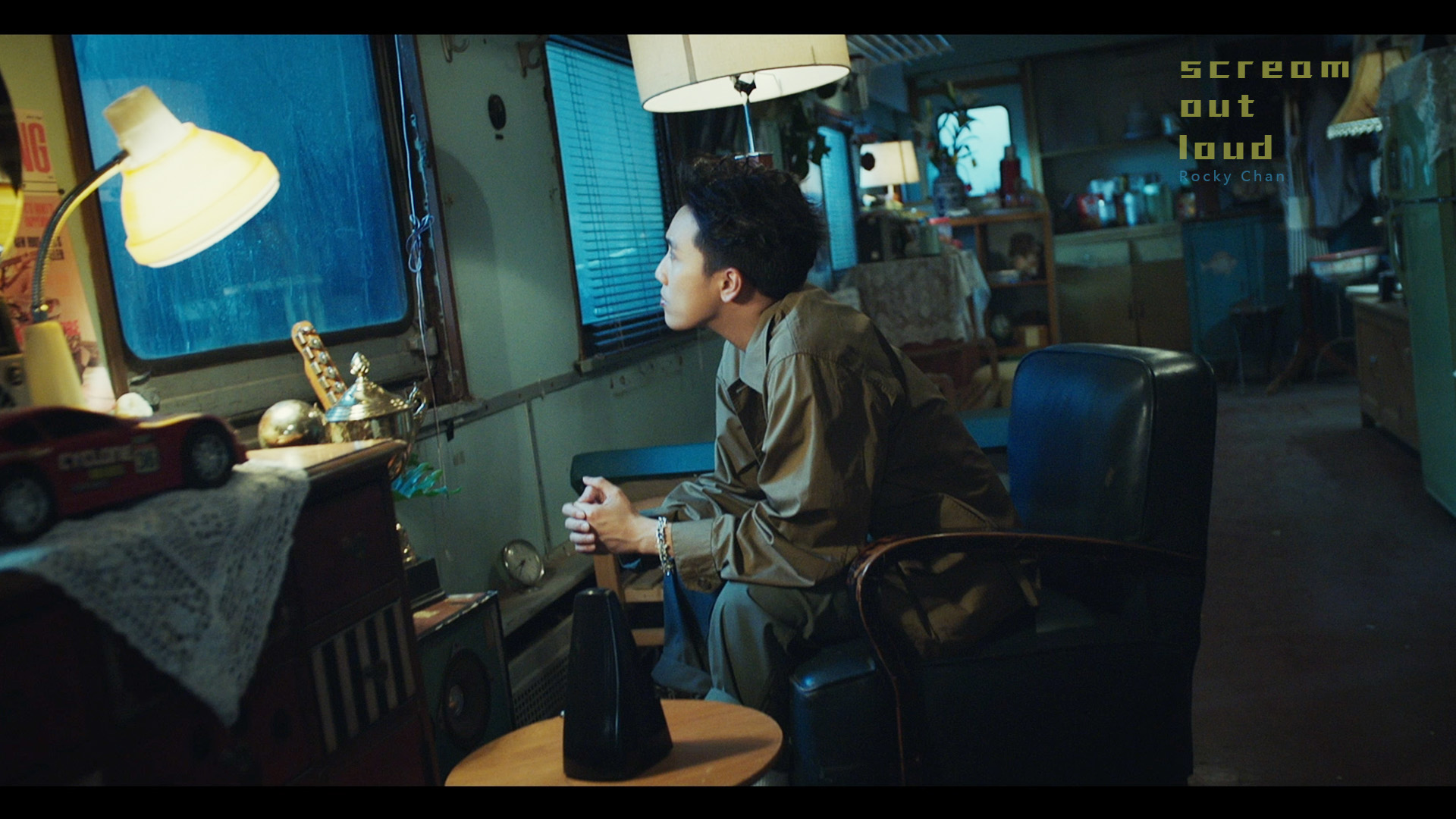 陈乐基《让世界听见》mv炽热上线 坚守梦想再续飞驰人生