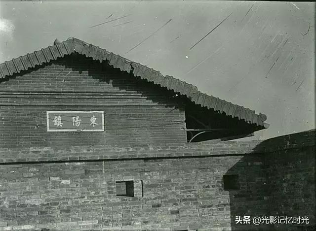 建於1933年. 位於壽陽縣朝陽鎮, 建於1907年.