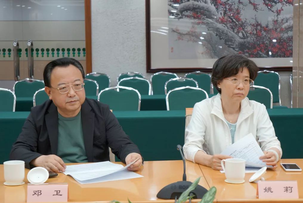 巡视员,市知联会常务副会长李霞,副会长傅新华,樊芸,印杰,王洁,翁华建