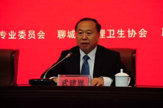 会上,聊城市心理卫生协会秘书长张兆森做了《关于市心理卫生协会组织