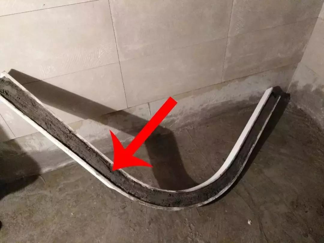 房哥装修监理案例:挡水条千万别这么装,不然要水漫金山!