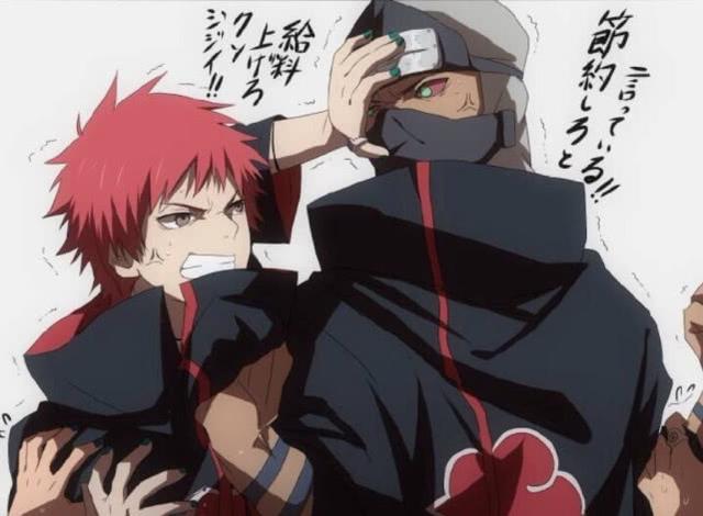 比如角都和飞段组成的不死组合,蝎和迪达拉组成的艺术组合,鼬和鬼鲛