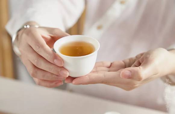 以茶代酒最初含义,原来很多人都误解_韦曜