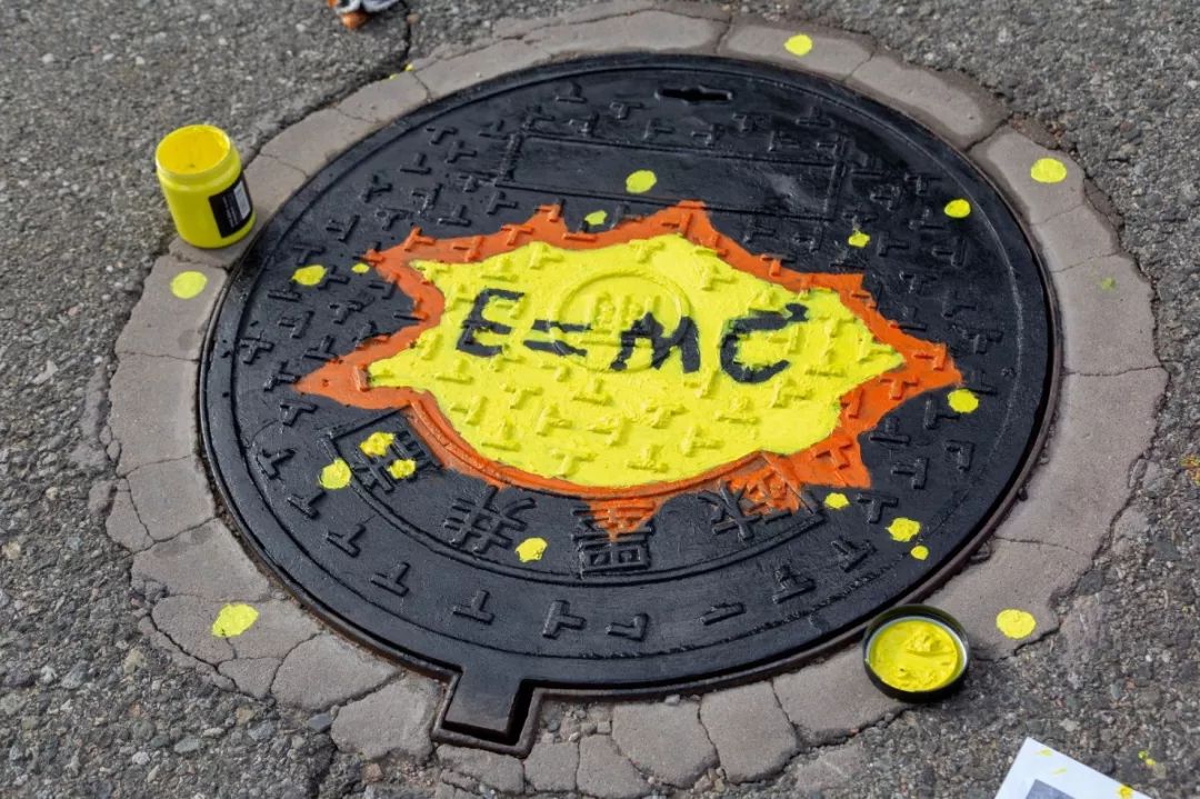 衡实井盖变"景"盖!_绘画