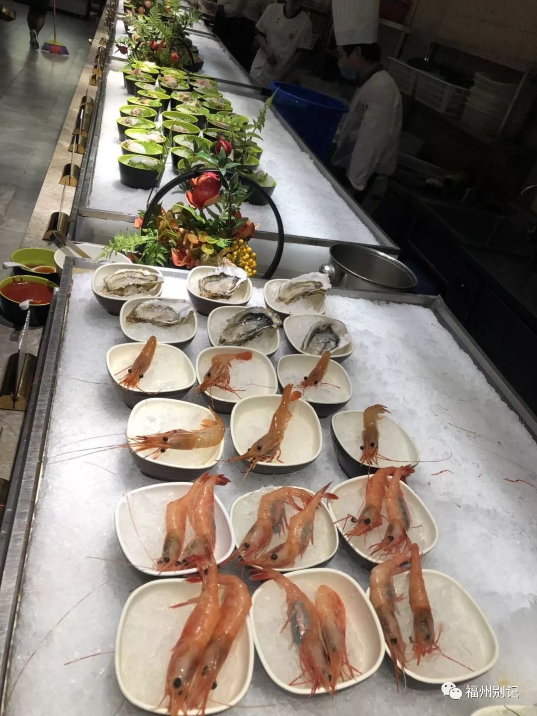 福州广场边上的这家自助餐厅各种高档海鲜吃到爽爆价格中上觅食22