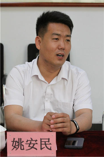 强强联合践行诚信诚促会与信促会缔结为友好社团郝小学