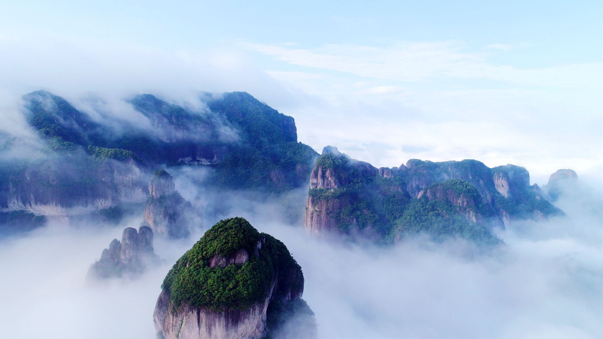 浙江仙居国家公园云雾缥缈美若仙境