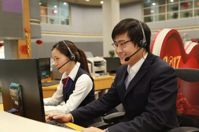专项激励,年终总经理嘉奖及其他福利待遇岗位职责:为电信vip客户提供